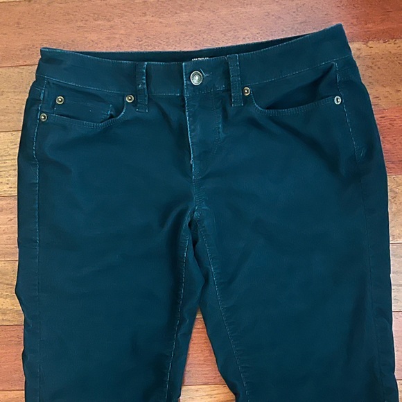 Ann Taylor Loft Modern Straight Corduroy Pant Size 2 Dark Green - Picture 2 of 8